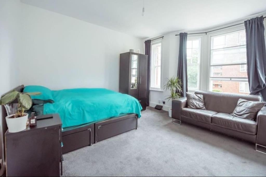 Great Flat Close To Edgware Road 런던 외부 사진